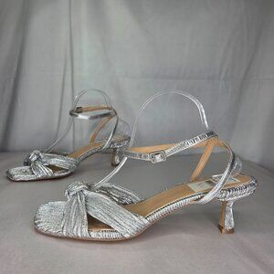 NWT Jewel Badgley Mischka Women's True Kitten Heel Sandals - Silver